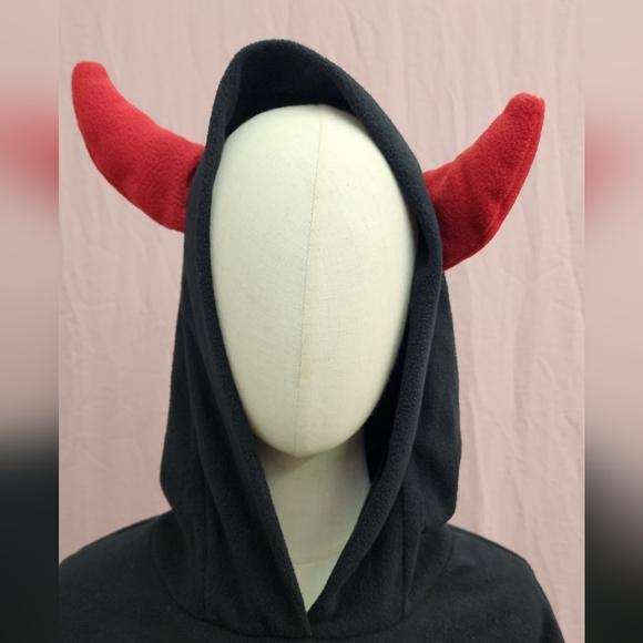 Women's Plus Cute Little Devil Relax  Fleece Hoodie-(1XL)NWOT - Picture 5 of 7